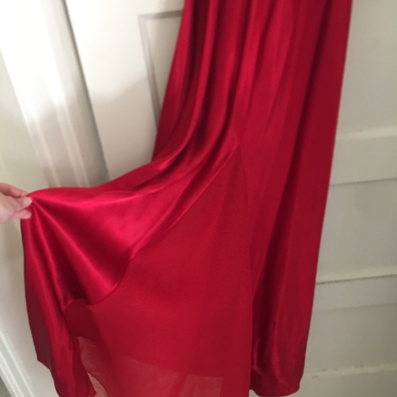 Dress - Picture 4 of 4